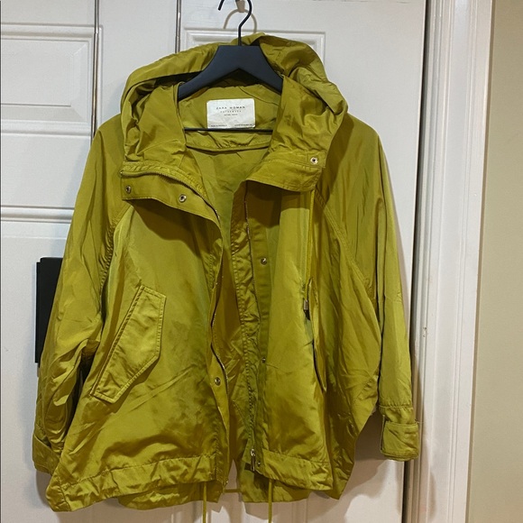 Zara Jackets & Blazers - New Zara yellow green chartreuse jacket